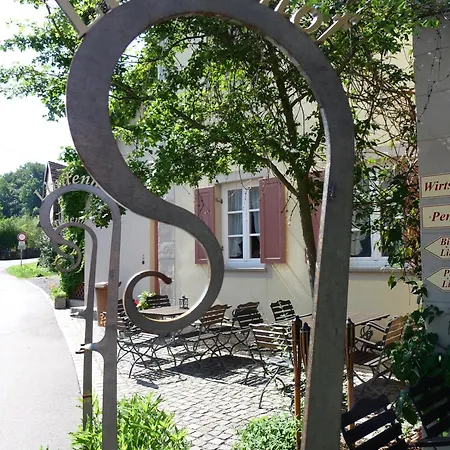 Hotel Garni Lindenhof Im Steigerwald Oberaurach