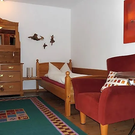 Garni Lindenhof Im Steigerwald Hotel *