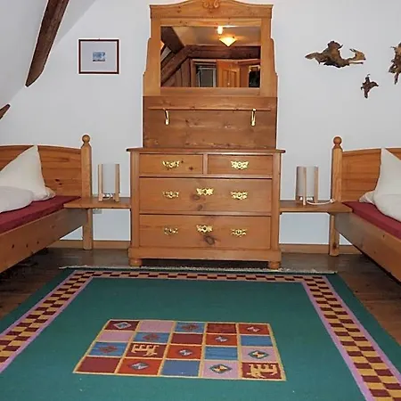 Hotel Garni Lindenhof Im Steigerwald