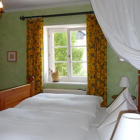 Garni Lindenhof Im Steigerwald Hotel Oberaurach