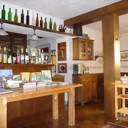 Garni Lindenhof Im Steigerwald Hotel *