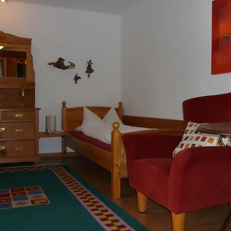 Garni Lindenhof Im Steigerwald Hotel